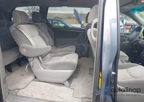 2007 Toyota Sienna Le z USA, uszkodzony, nr VIN 5TDZK23C87S064085